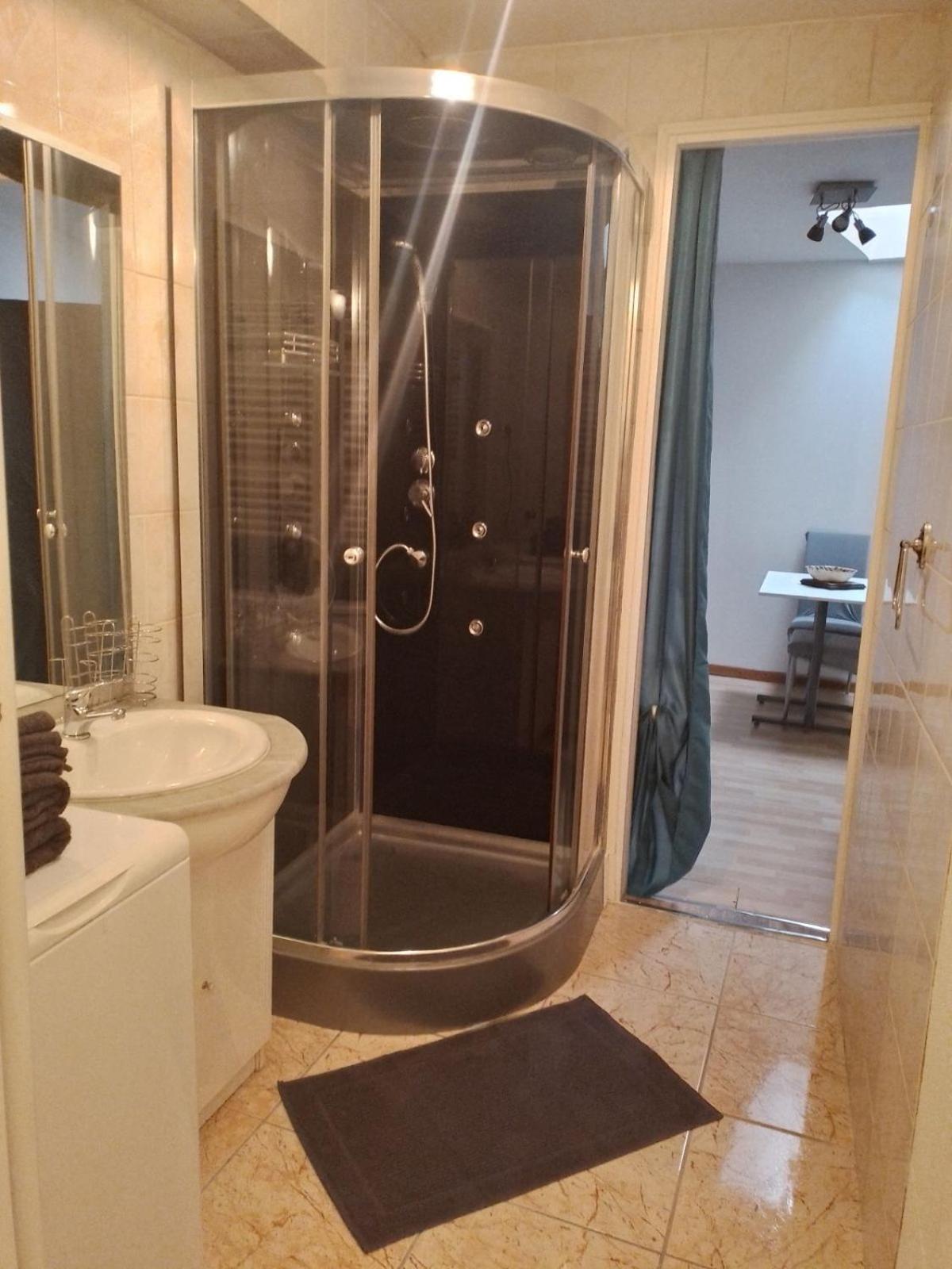 2 Pieces Cocooning Apartment Saint-Claude Bagian luar foto